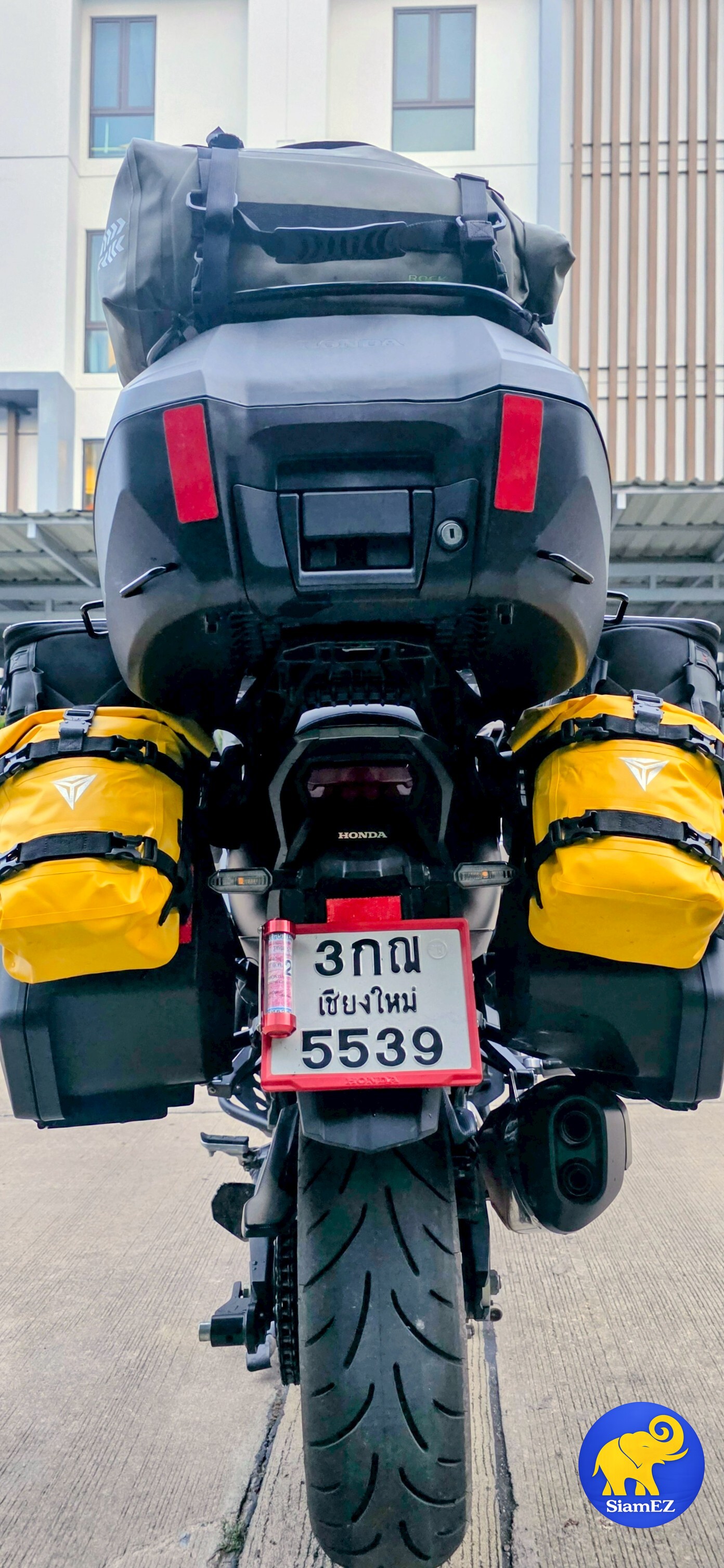 2023 Honda N1100 DCT gallery 4