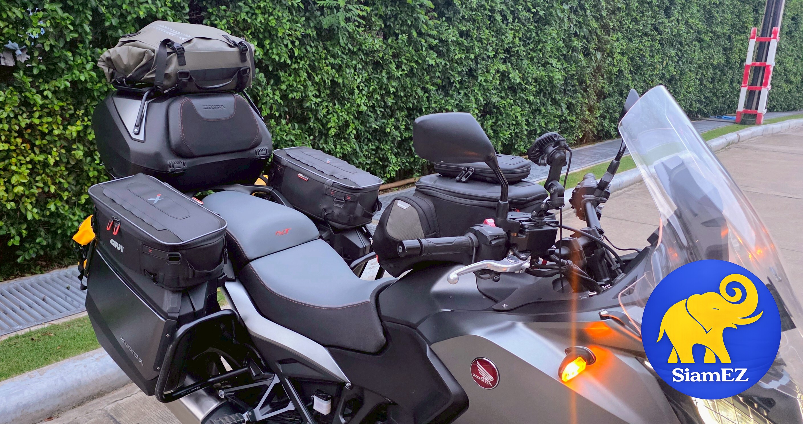 2023 Honda N1100 DCT gallery 9