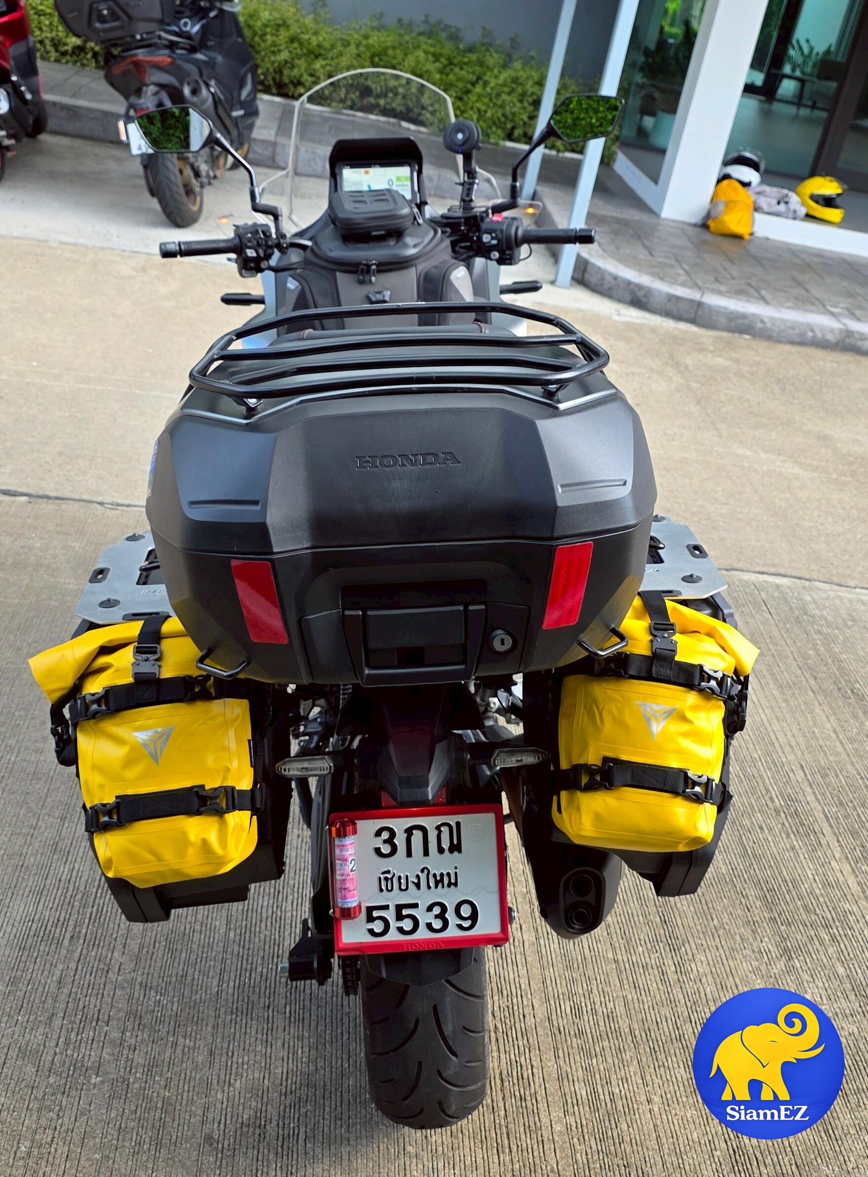 2023 Honda N1100 DCT gallery 13