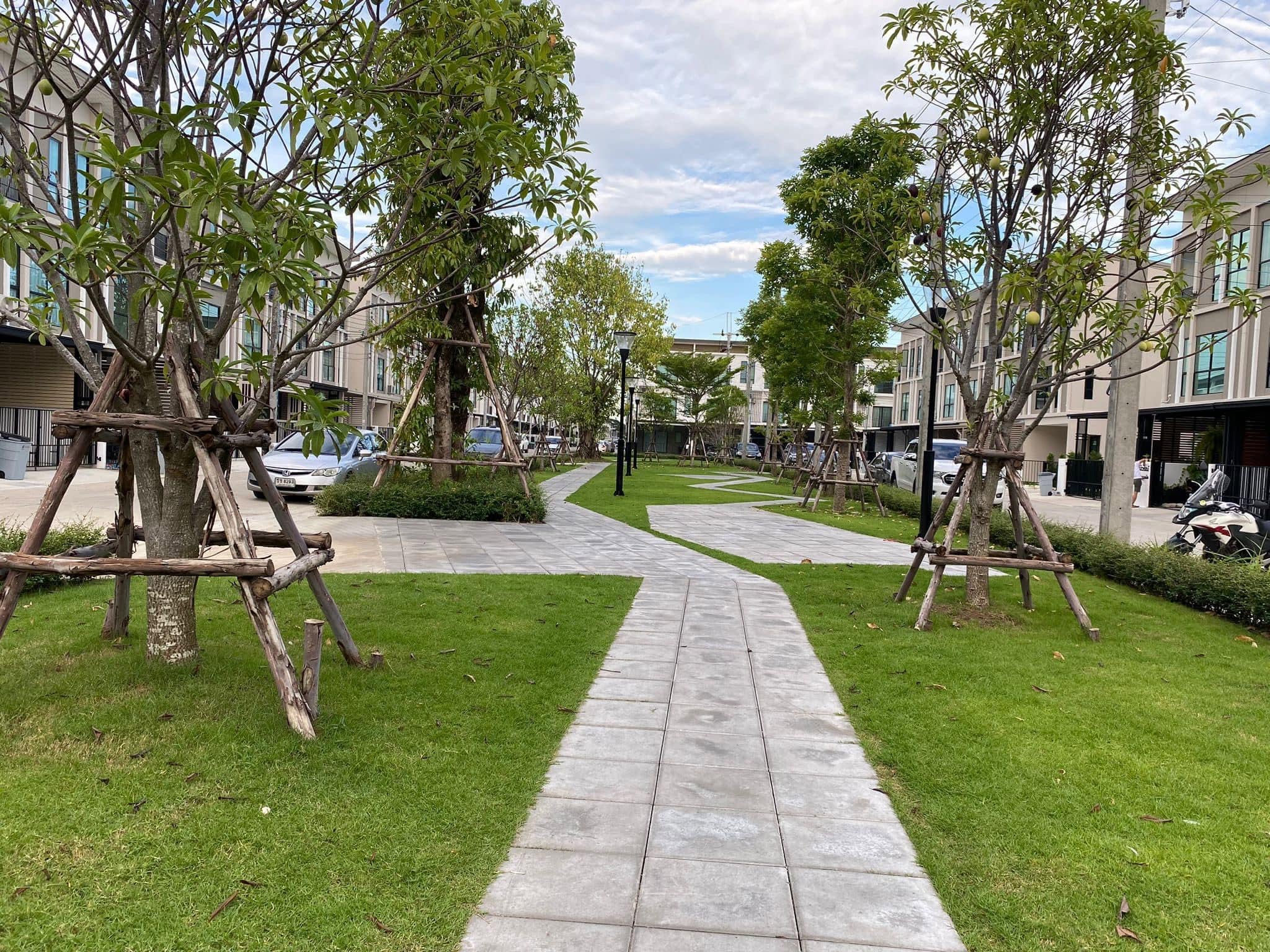Patio Srinakarin – Rama 9 Townhouse gallery 7