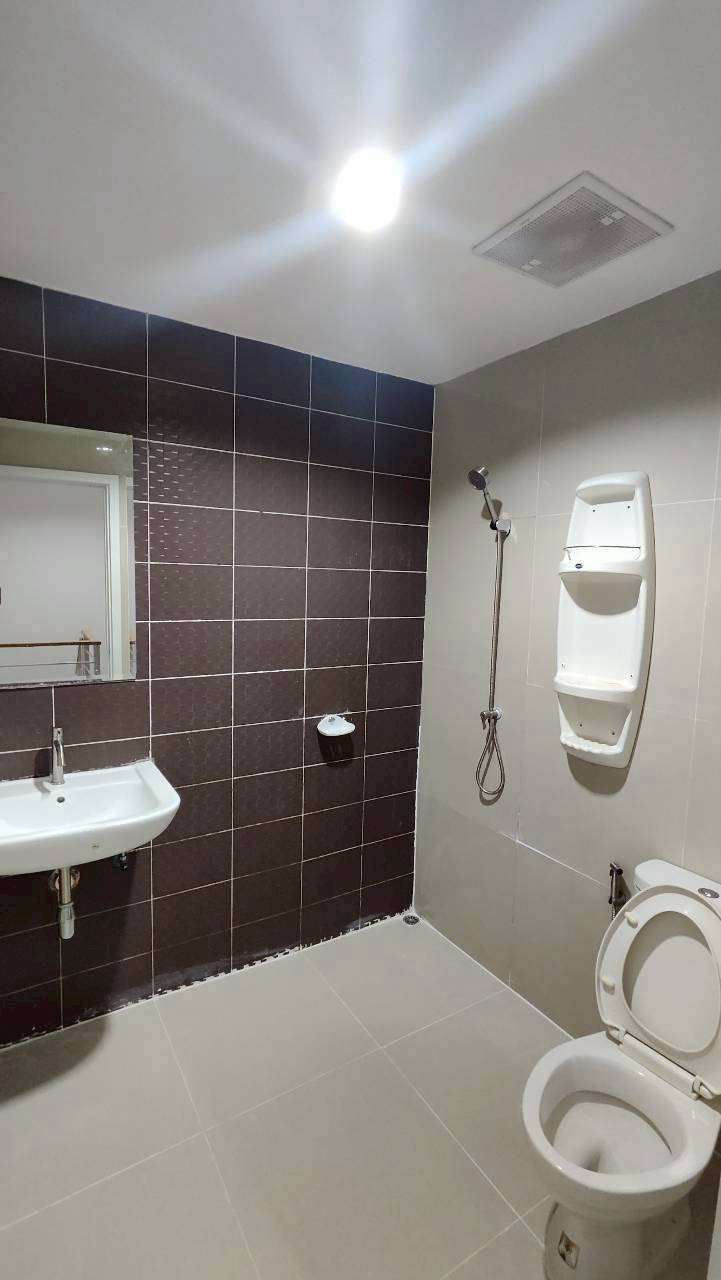 Townhouse for Rent near Mega Bangna & IKEA gallery 3