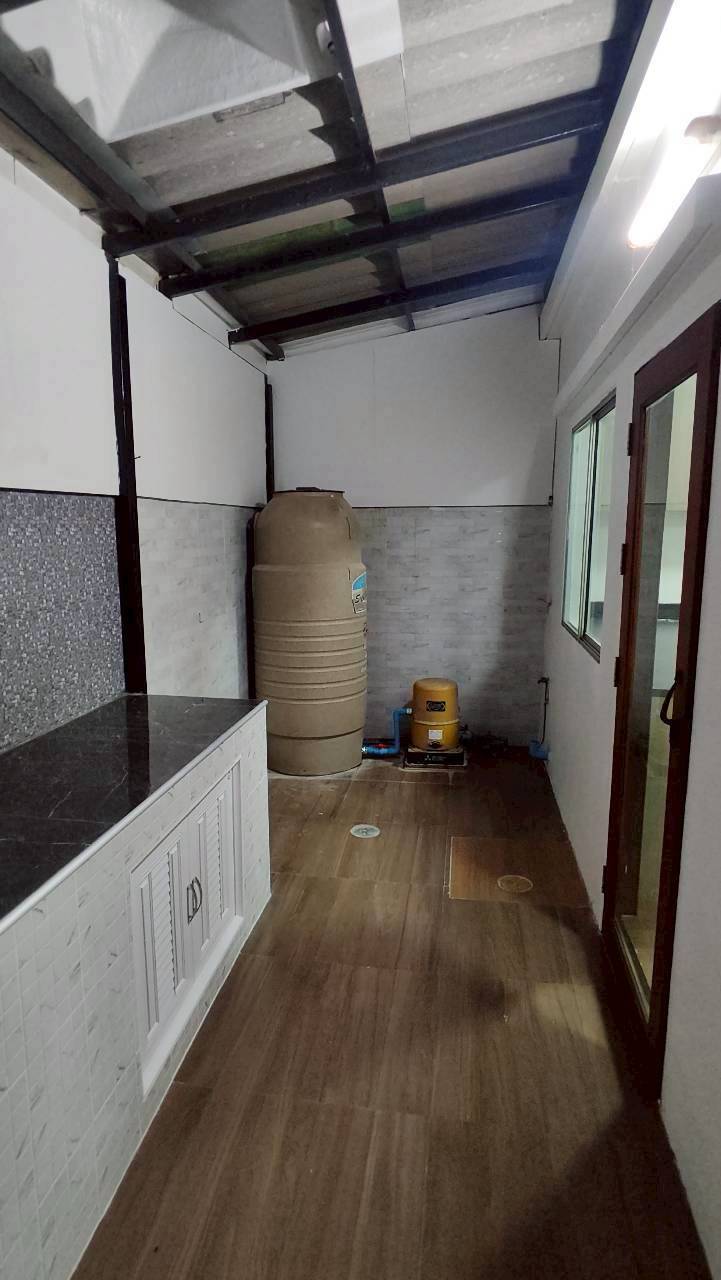 Townhouse for Rent near Mega Bangna & IKEA gallery 6