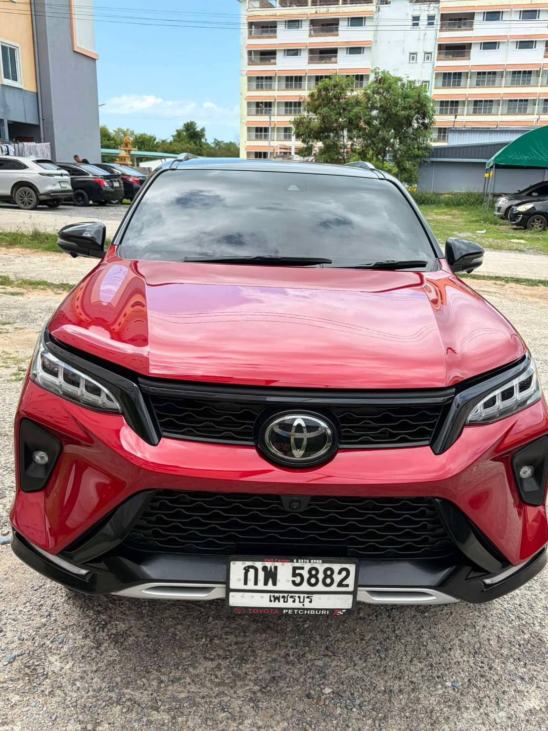 2023 Toyota Fortuner Legender 2.4 Diesel (2WD RWD) gallery 13