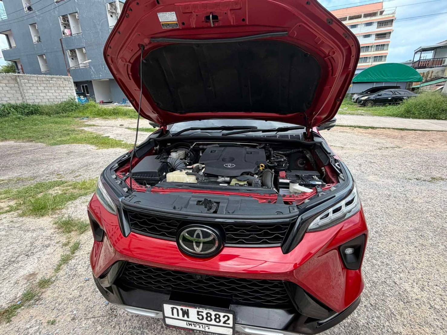2023 Toyota Fortuner Legender 2.4 Diesel (2WD RWD) gallery 24