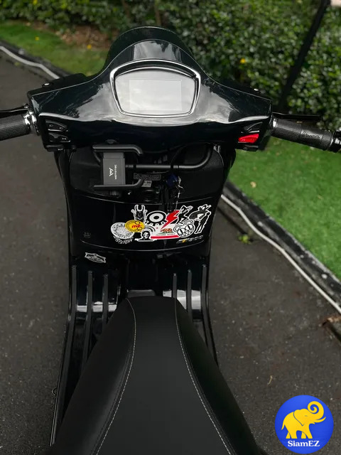 2021 Vespa GTS 300 SuperTech gallery 8