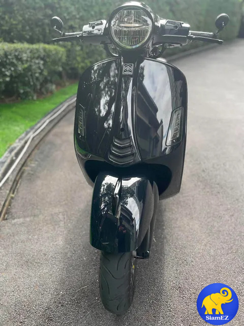 2021 Vespa GTS 300 SuperTech gallery 13