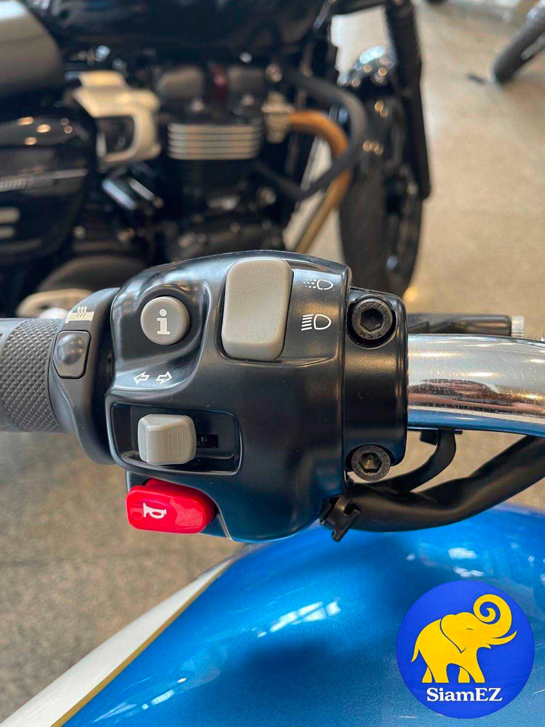 2018 Triumph Bonneville T120 gallery 10