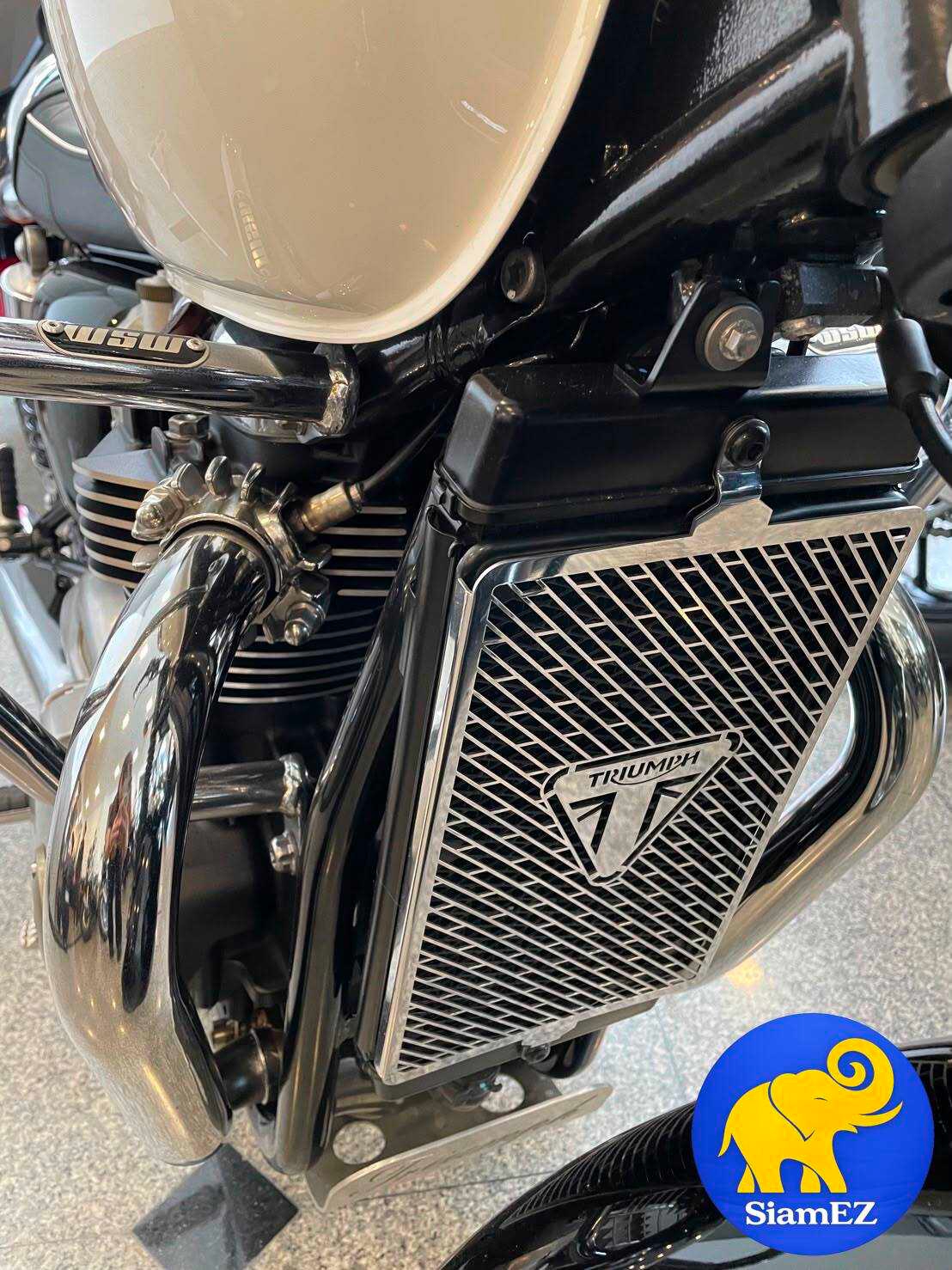 2018 Triumph Bonneville T120 gallery 7