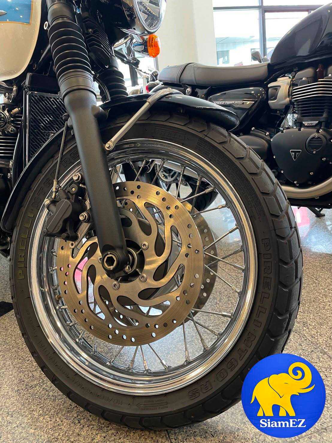 2018 Triumph Bonneville T120 gallery 8