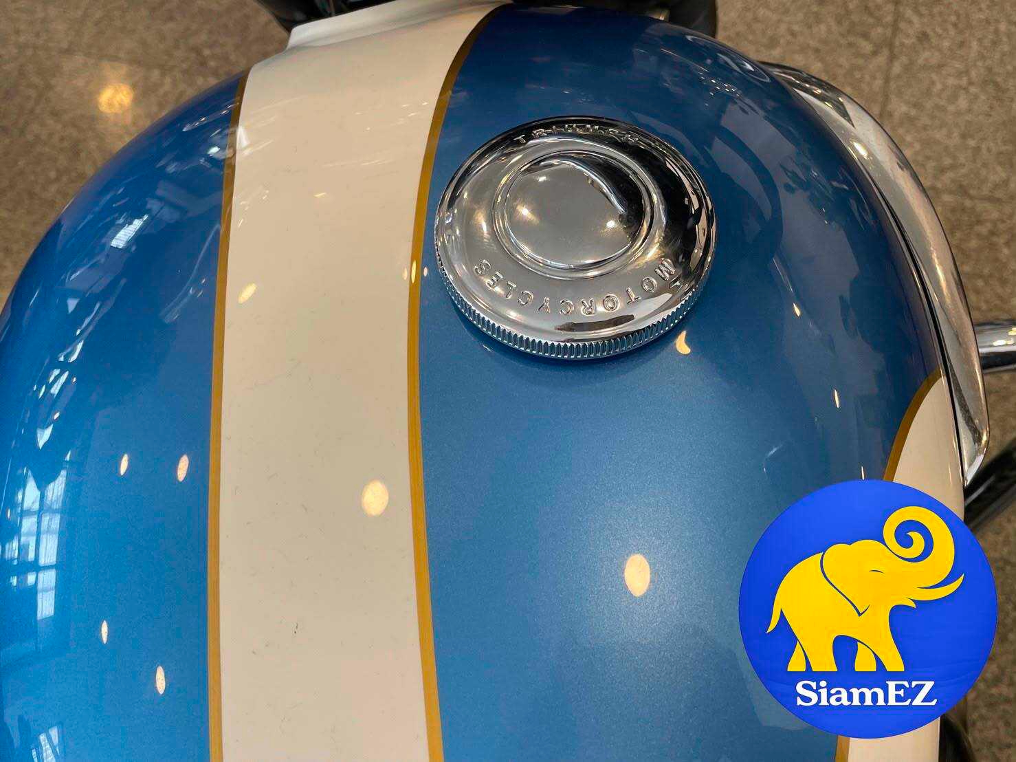 2018 Triumph Bonneville T120 gallery 9